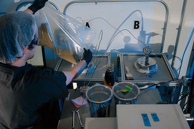 Image of extraction process