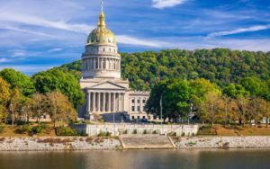 Virginia recreational marijuana, Virginia lawmakers pass landmark recreational marijuana legalization bills