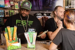 Image of budtenders at Med Pharm in Oklahoma