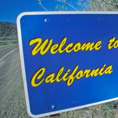 Image of Welcome to California sign