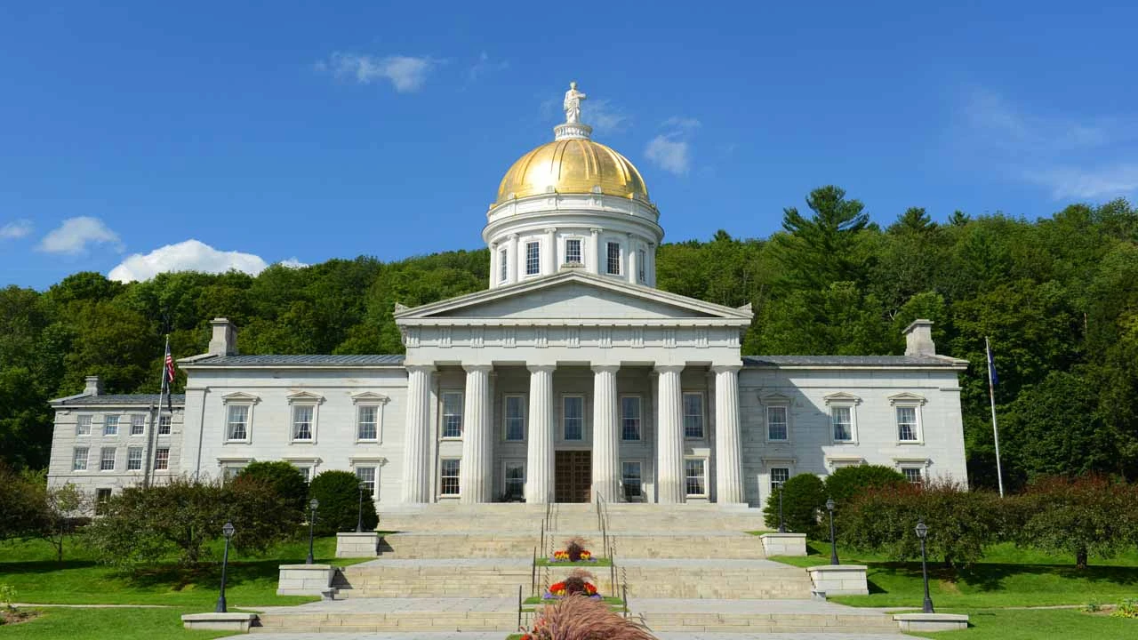 Image of Vermont state capitol building