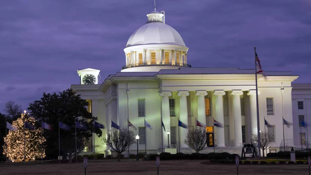 Image of Alabama state capitol building