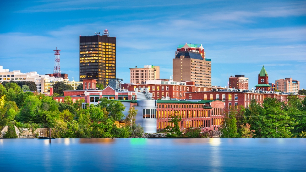 Image of Manchester, New Hampshire, skyline on the Merrimack River
