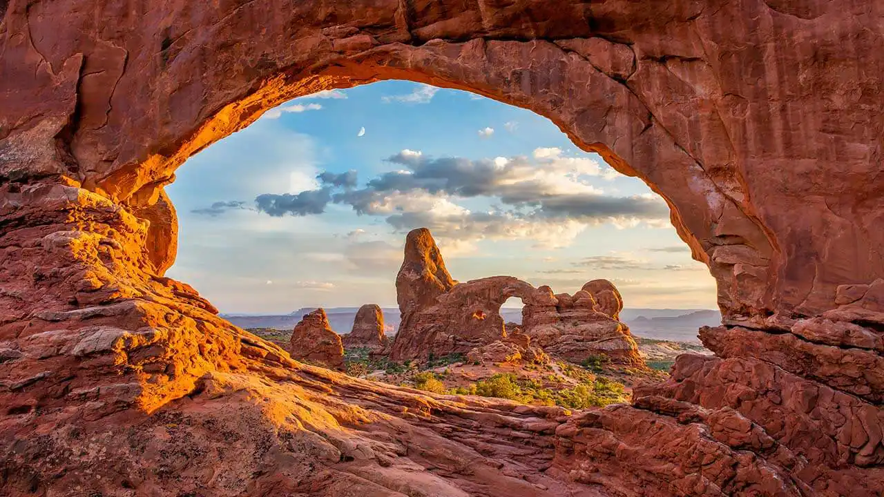 Image of Arches National Park in Utah.