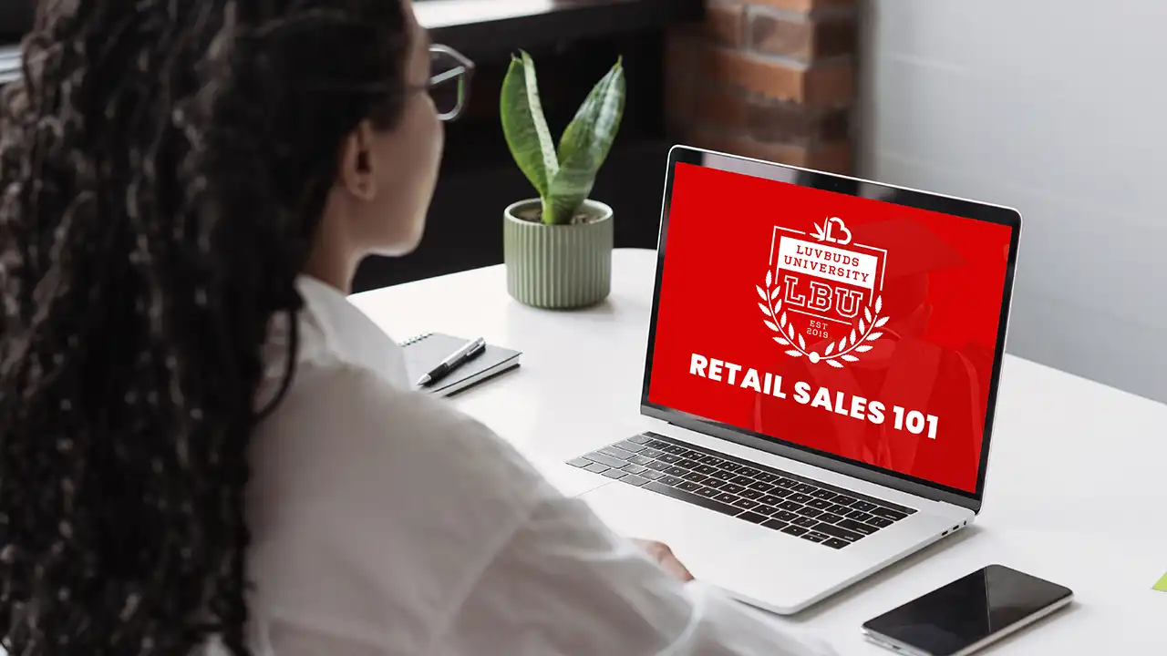 Image of student starting LuvBuds University course.