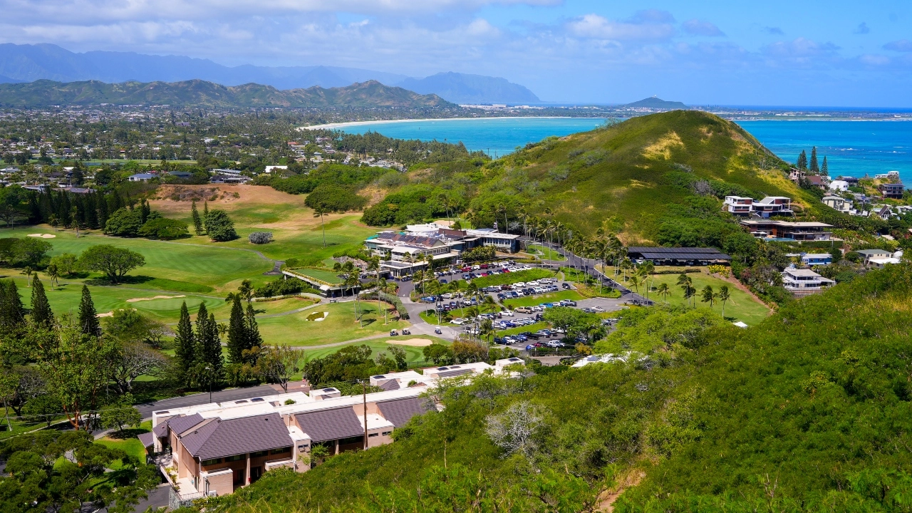 Image of Mid-Pacific Country Club in Kailua, Oahu, Hawaii