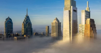 Image of Philadelphia's Center City emerging from fog