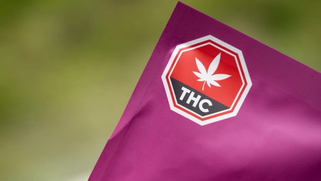 Image of edibles packaging displaying the THC/marijuana warning